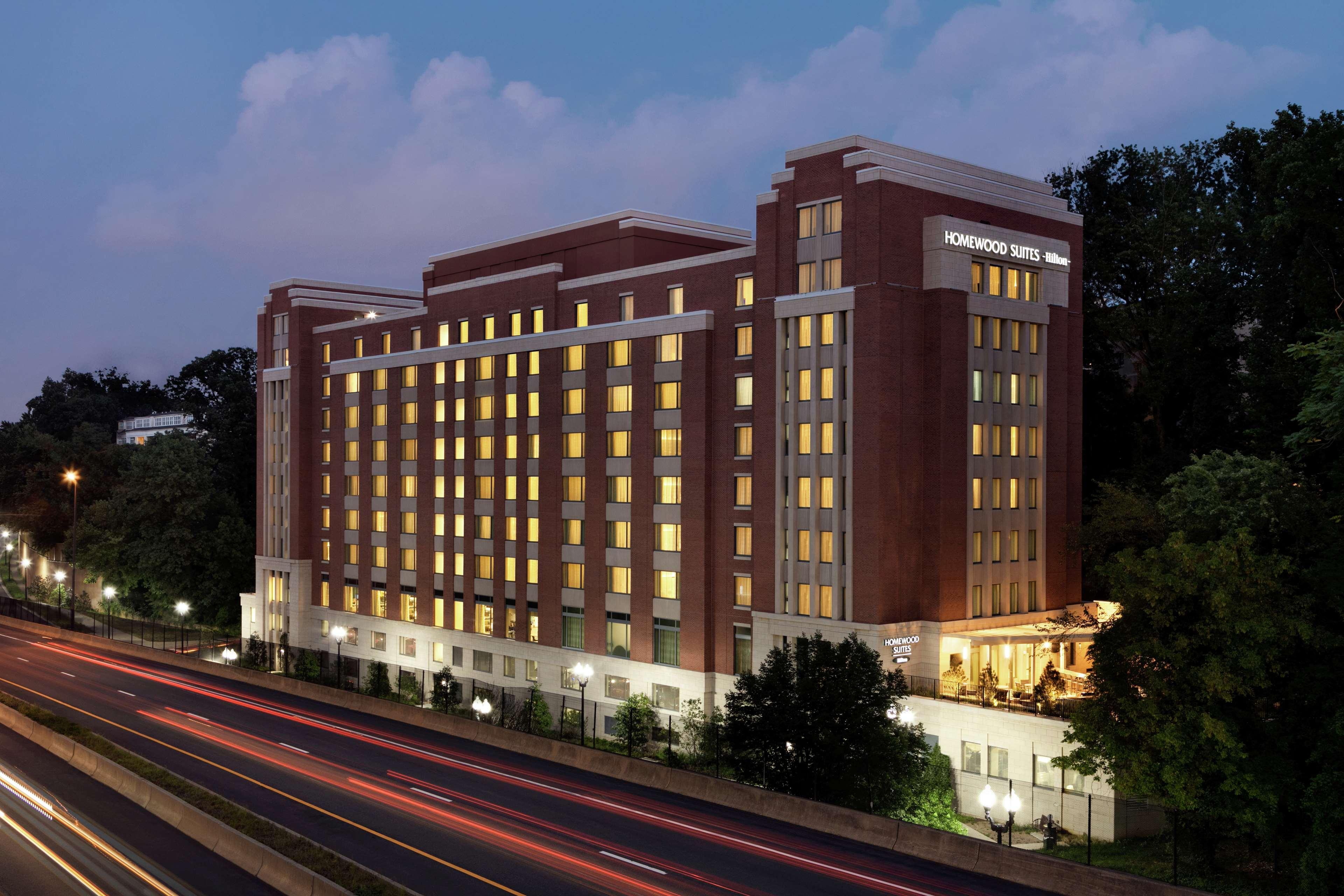 Homewood Suites By Hilton Arlington Rosslyn Key Bridge Exterior photo