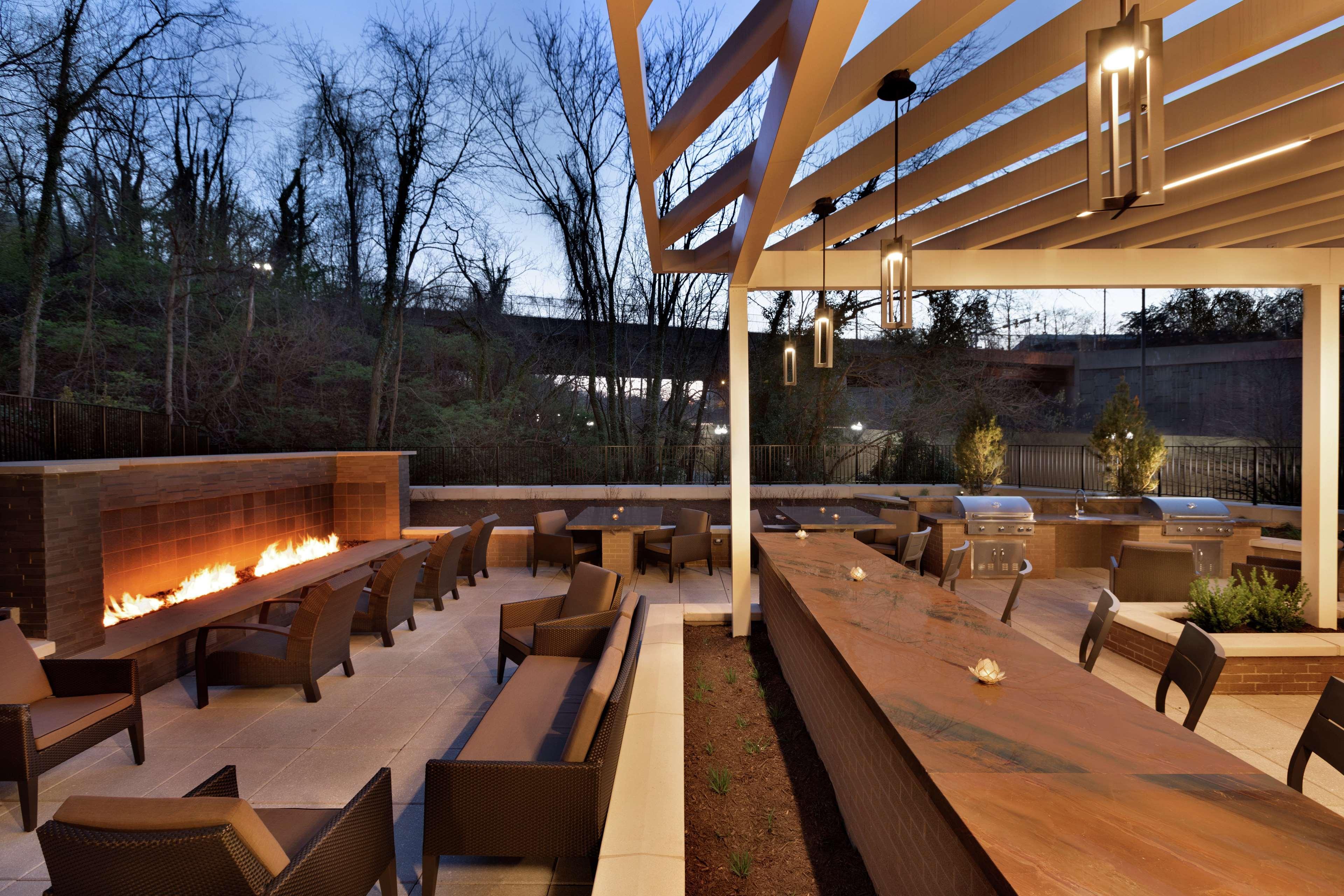 Homewood Suites By Hilton Arlington Rosslyn Key Bridge Exterior photo