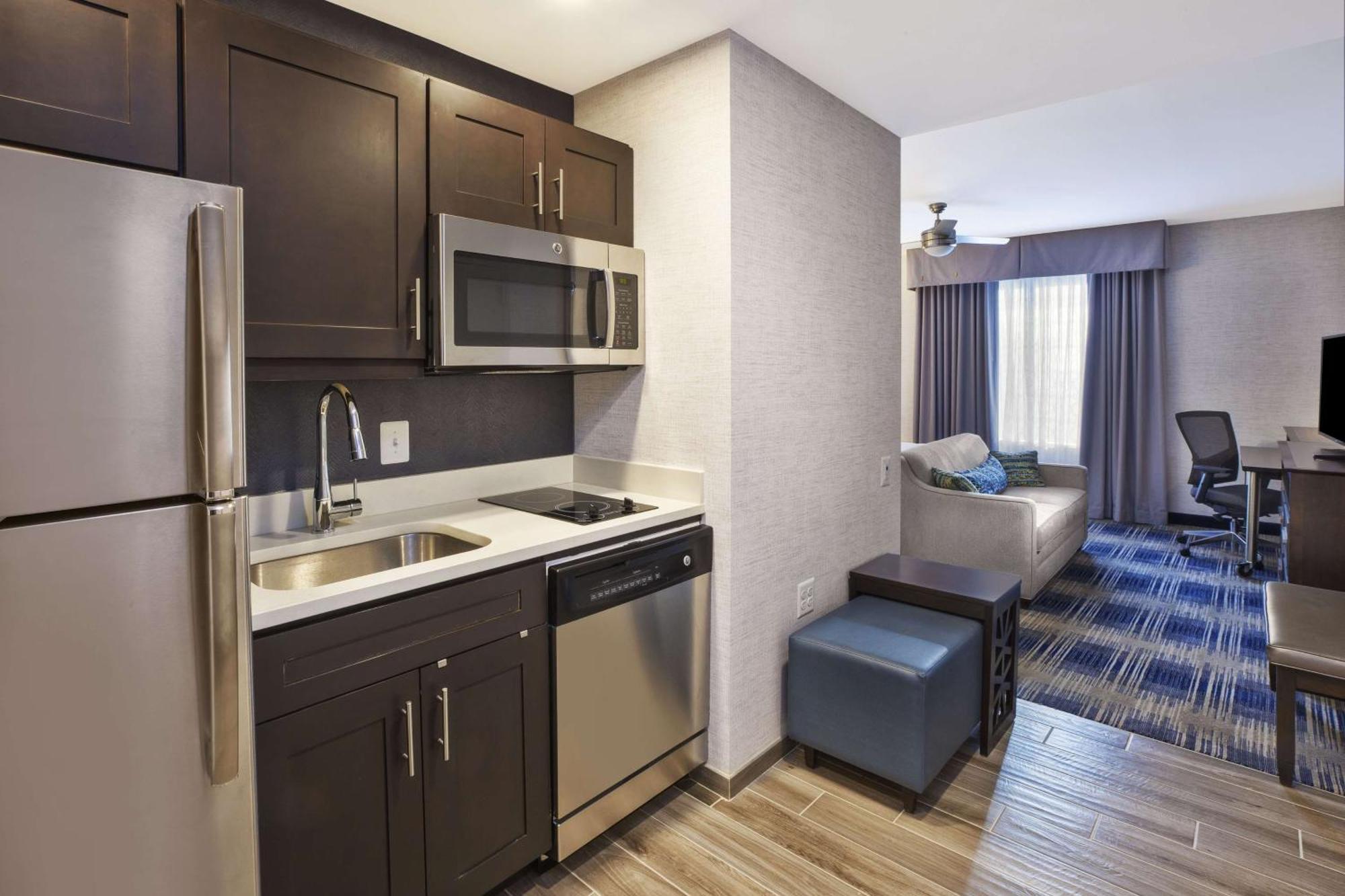 Homewood Suites By Hilton Arlington Rosslyn Key Bridge Exterior photo