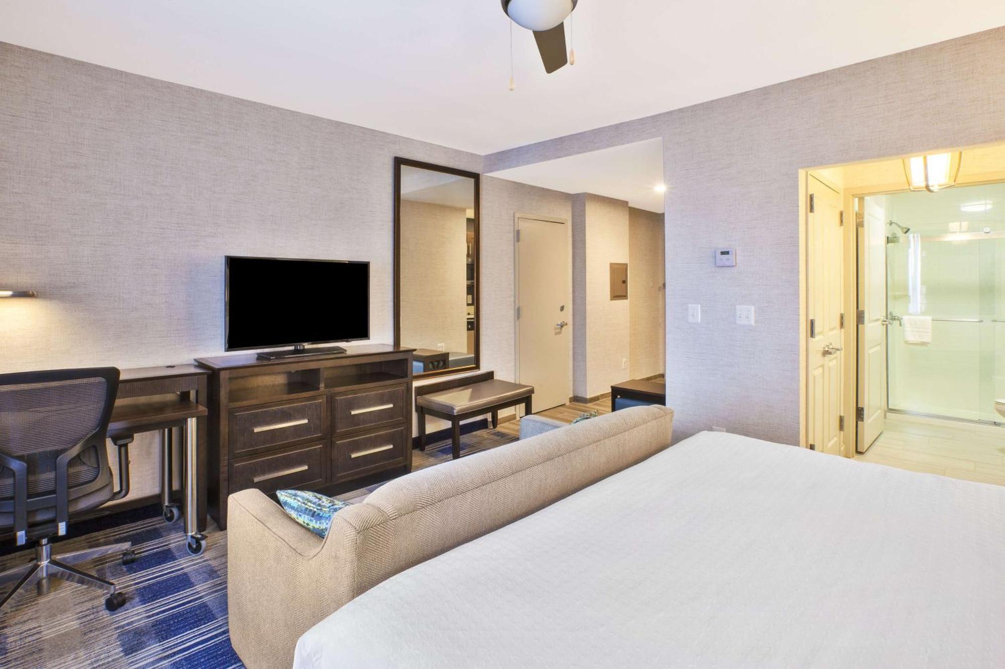 Homewood Suites By Hilton Arlington Rosslyn Key Bridge Exterior photo