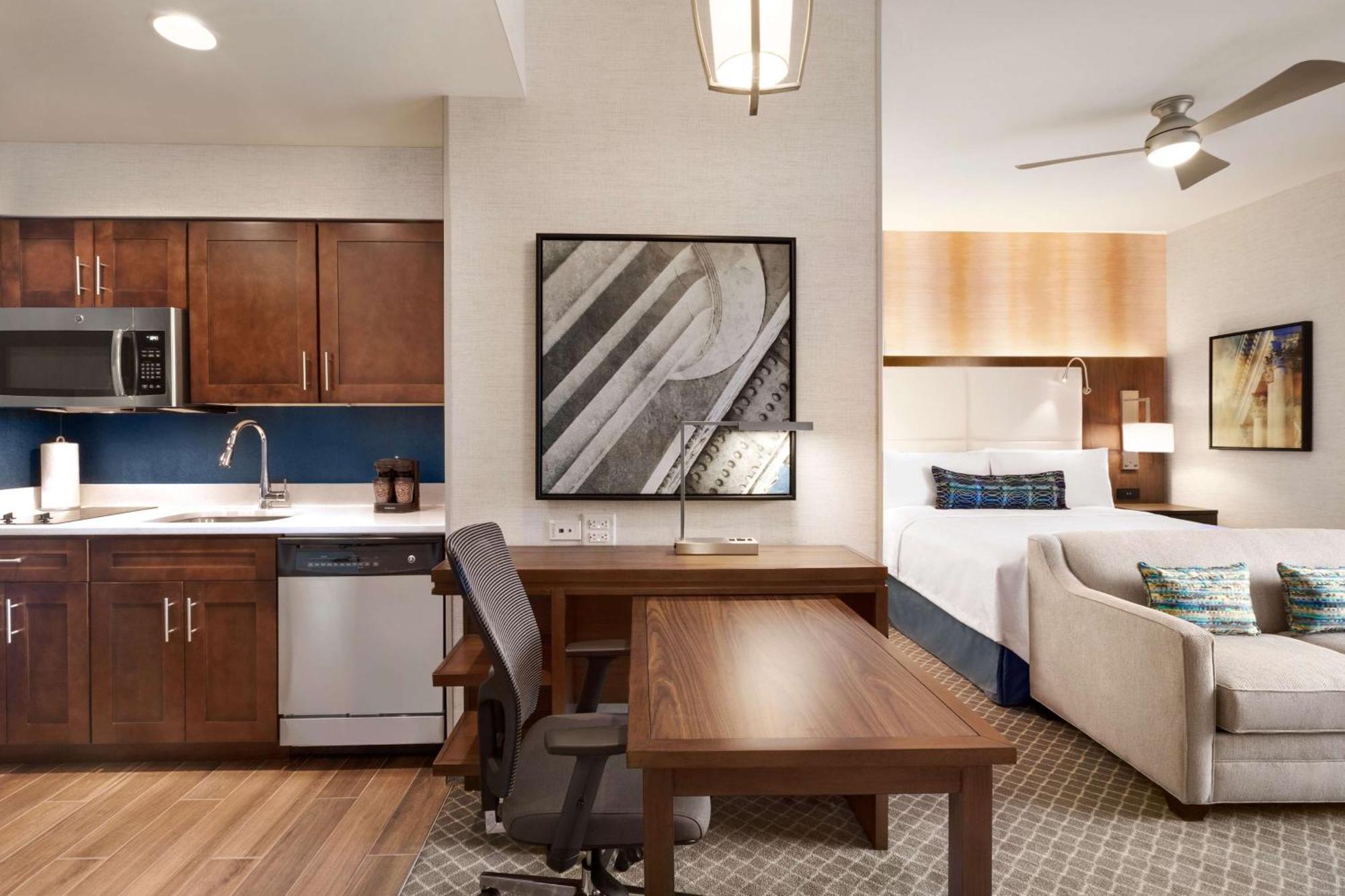 Homewood Suites By Hilton Arlington Rosslyn Key Bridge Exterior photo