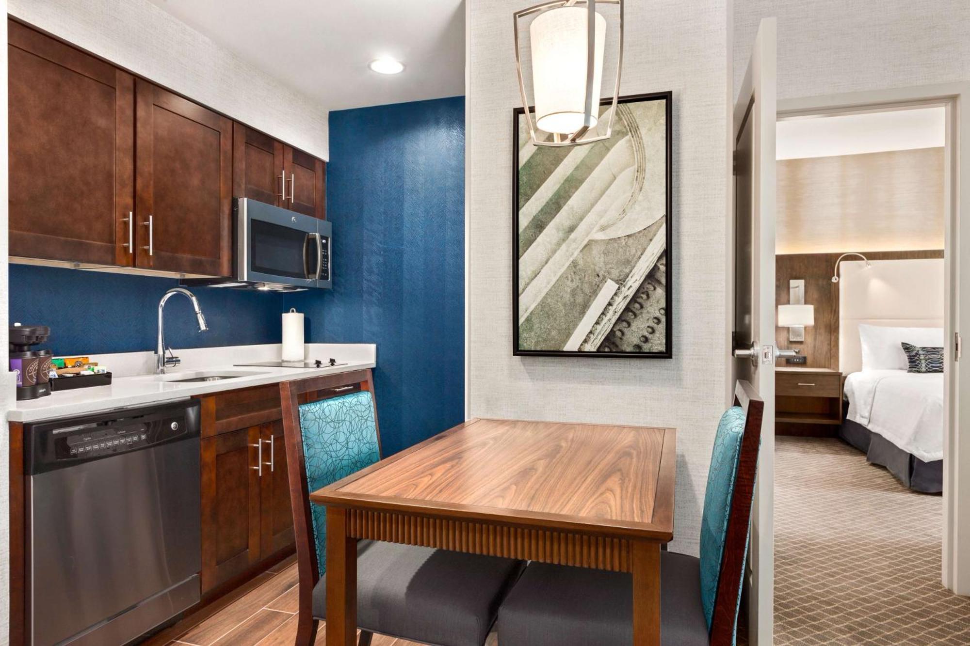 Homewood Suites By Hilton Arlington Rosslyn Key Bridge Exterior photo